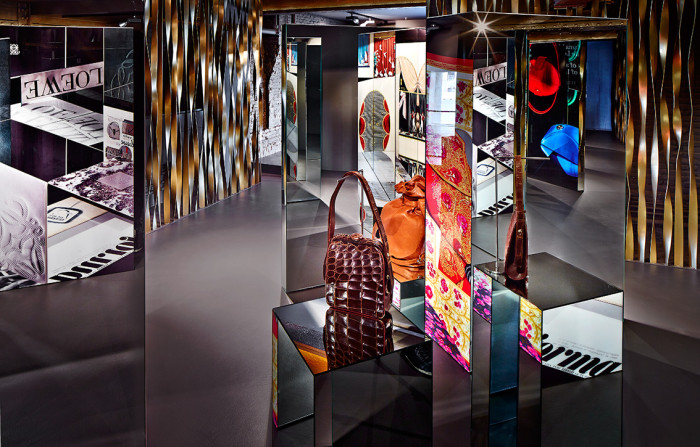 RGB LOEWE BCN 10